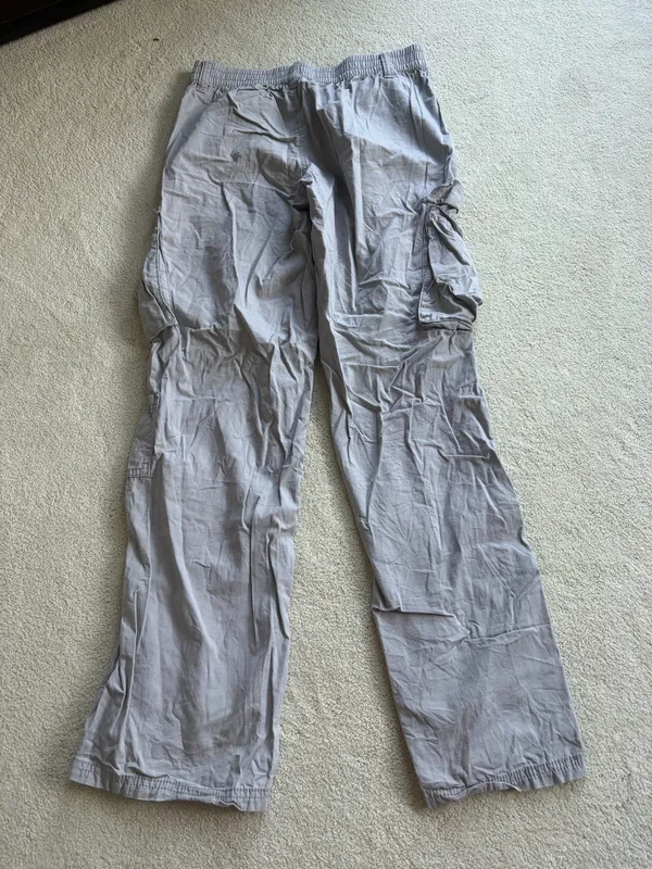 H&M Light Grey Divided Cargo Pants - Image 3