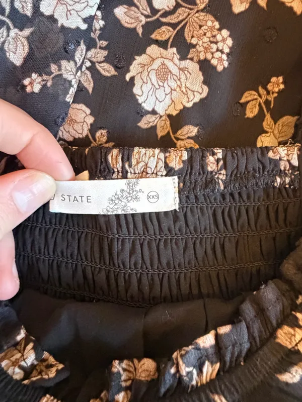 Black Floral Altar'd State Dress Long Sleeve - Image 4