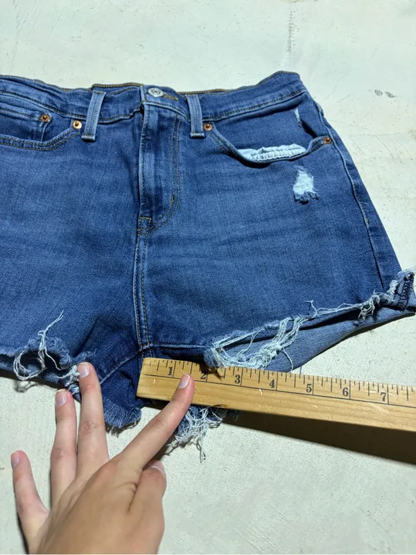 Levi’s high rise Blue Distressed Denim Shorts 28 - Image 5