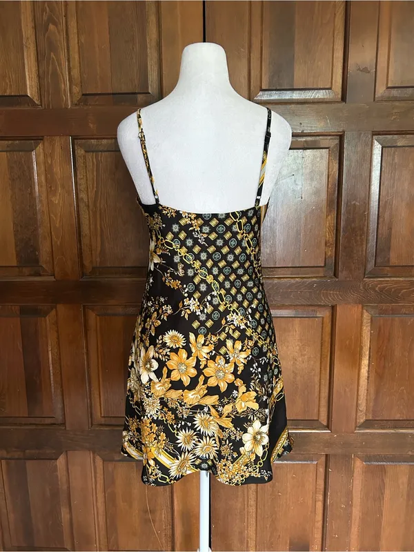 NWT Princess Polly Lucci Mini Dress Size 4 Black Gold Baroque Chain Satin Cami‎ - Image 4