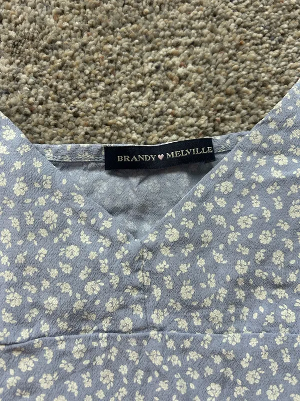 blue brandy melville floral tank top - Image 3