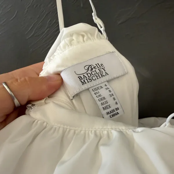 Belle Badgley Mischka White Textured Ruffle Cocktail Dress Size 4 Bridal‎ Sheath - Image 9