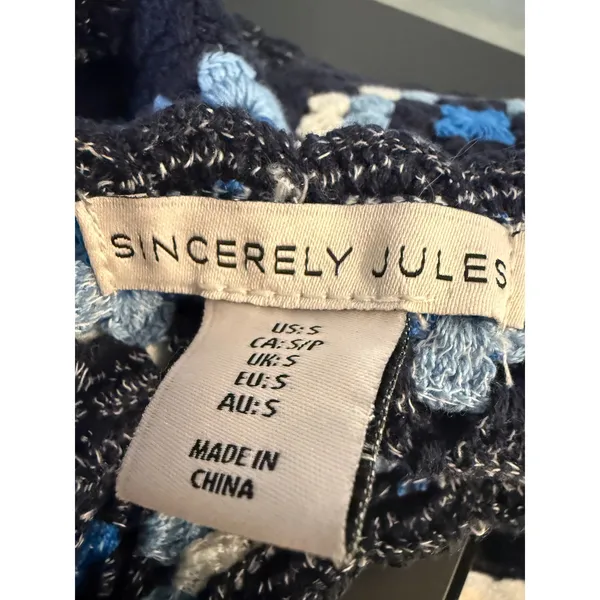 Sincerely Jules Y2K Crochet Granny Square Crop Top Navy Blue White boho small boho whimsigoth re - Image 4