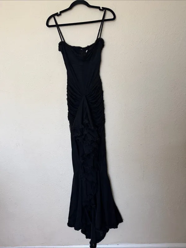 HOUSE OF CB 'Gabbi' Black Mesh Ruffled Front Gown Size XS - Image 4