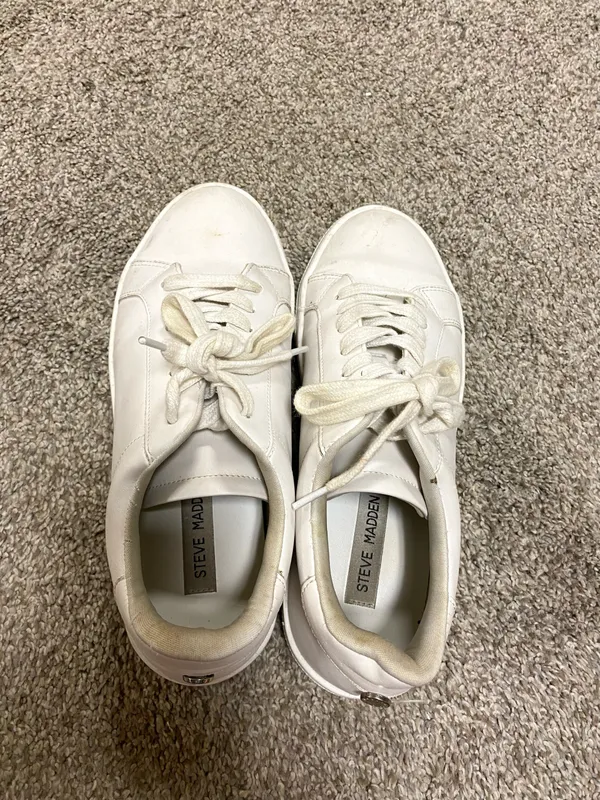 Steve Madden Sneakers - Image 2