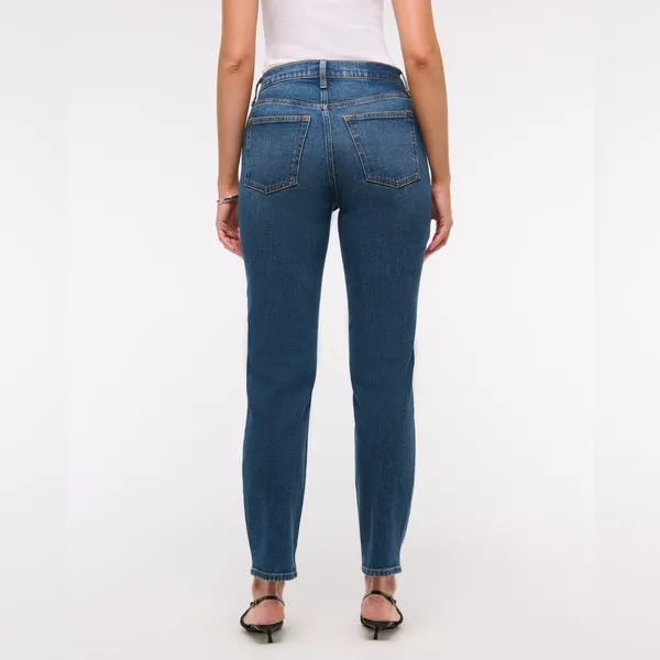 Abercrombie The Mom High Rise Medium Wash Blue Jeans Denim Size 28/6 - Image 4