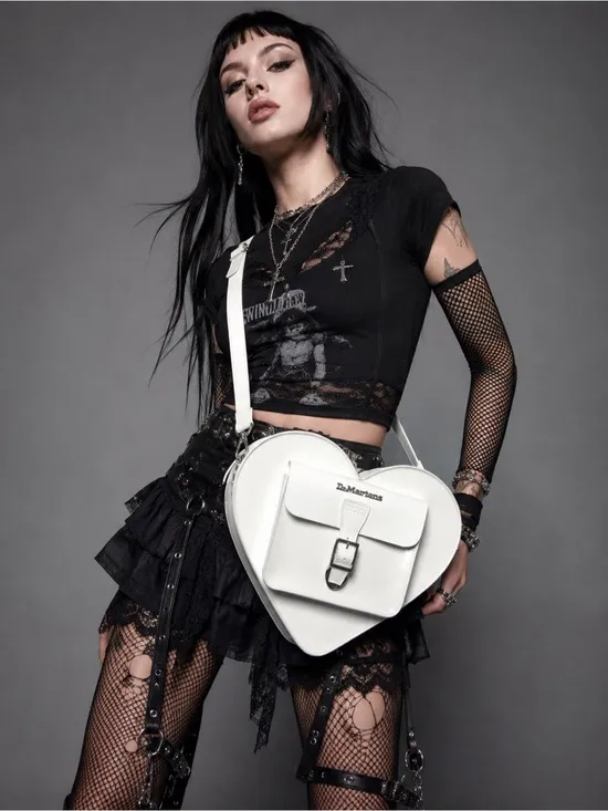NWT Dr. Martens White Leather Heart Shaped Bag featuring the iconic heart - Image 6