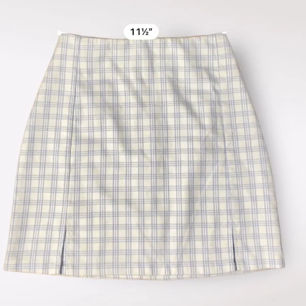 Brandy Melville John Galt Cara Plaid Baby Blue White Mini Skirt‎ Size OS XS/S - Image 4