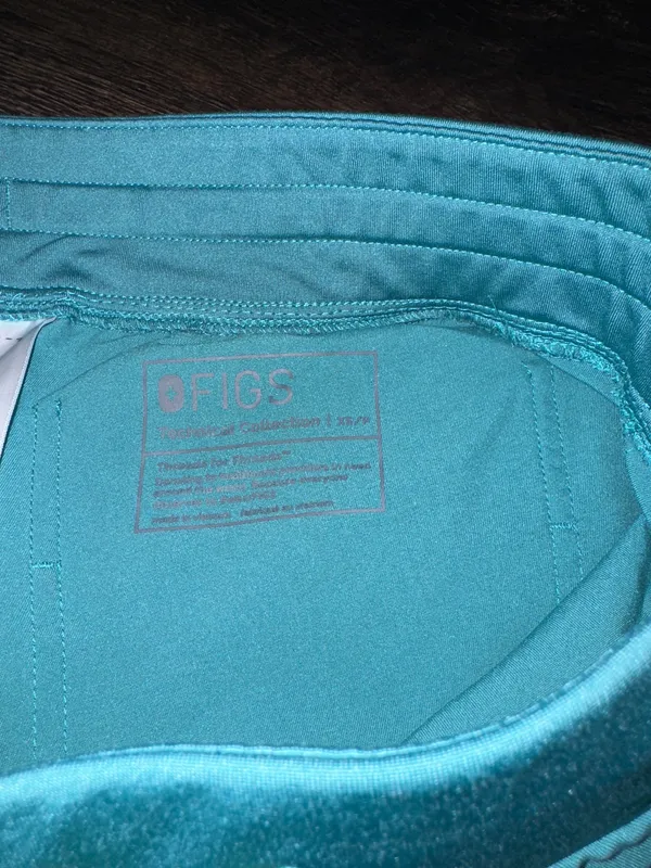 FIGS Scrub Pants Jogger - Image 3