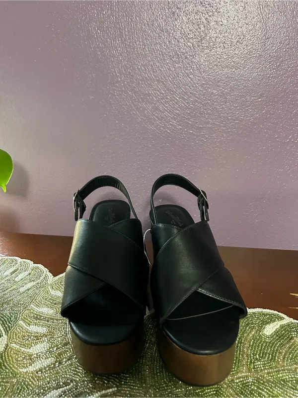 Universal Threads Y2k Naomi‎ Wood Wedge Heels size 7.5 black brown whimsy office - Image 3