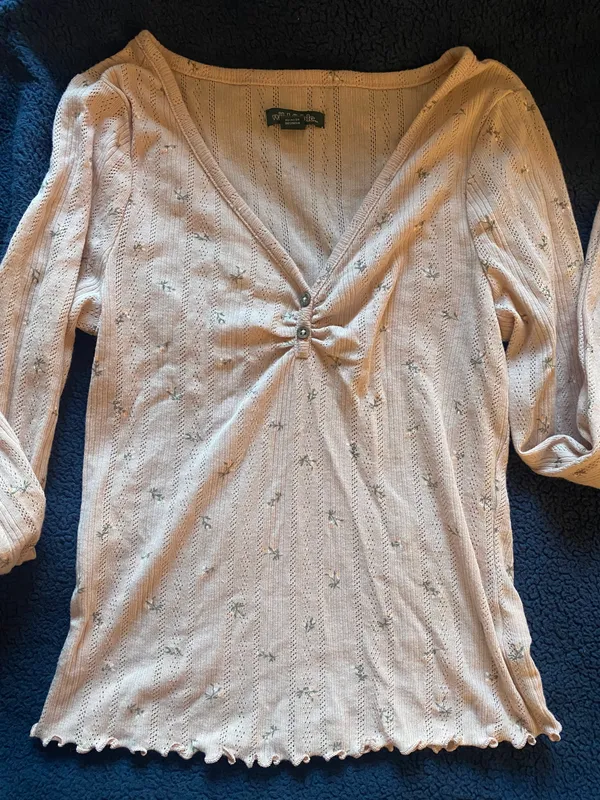 Wild Fable Long Sleeve Top - Image 3