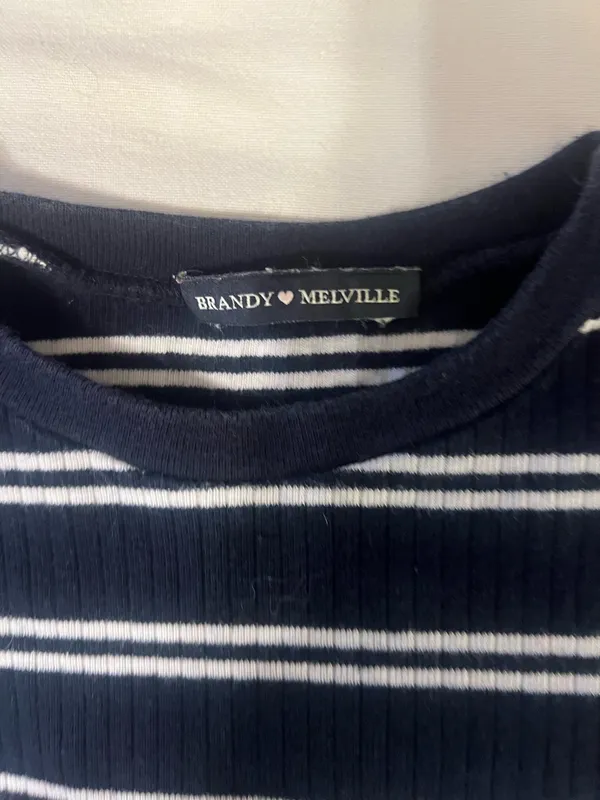 Brandy Melville Navy and White Striped Long Sleeve - Image 3
