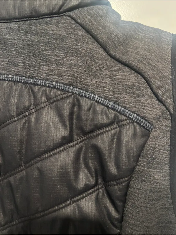 ZELLA woman’s black puffer vest size medium - Image 5