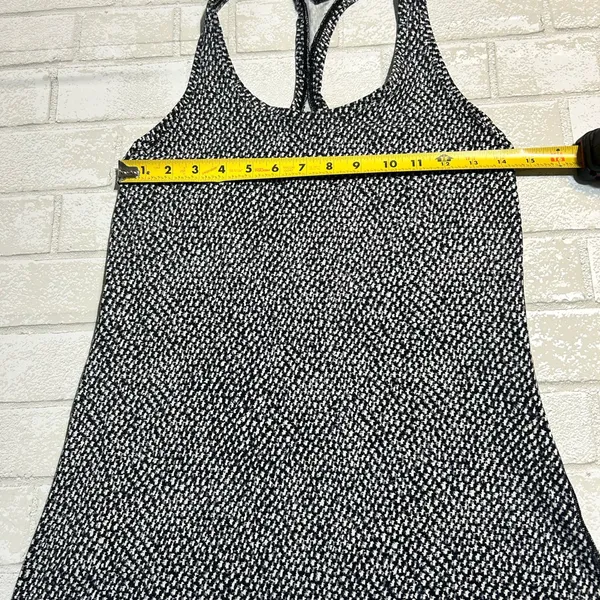 Lululemon Athletica Tank Top - Image 4