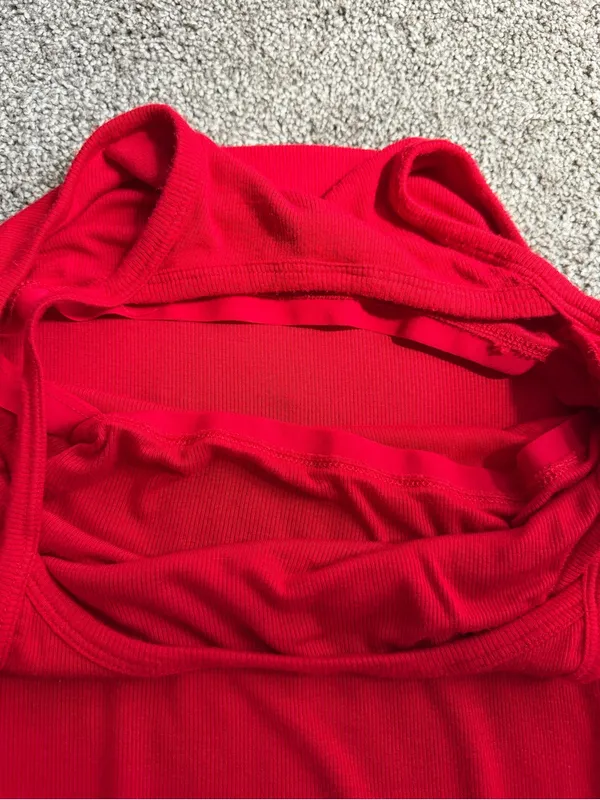 Victoria’s Secret Red Ribbed Tank Top Logo Y2K Basic Size Medium - Image 5
