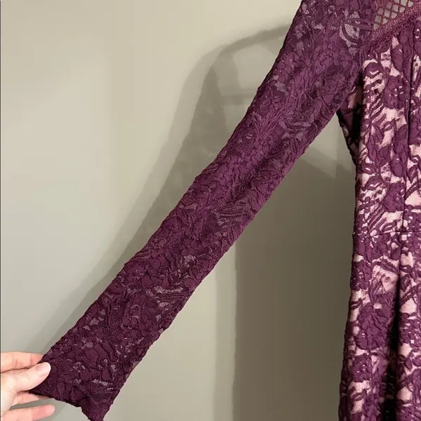 Soieblu Lace Long Sleeve Dress Burgundy Whimsigoth Vampy Dark Romance‎ - Image 3