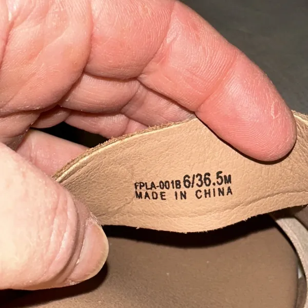Chinese laundry Suede Sandals Sz 6 - Image 4