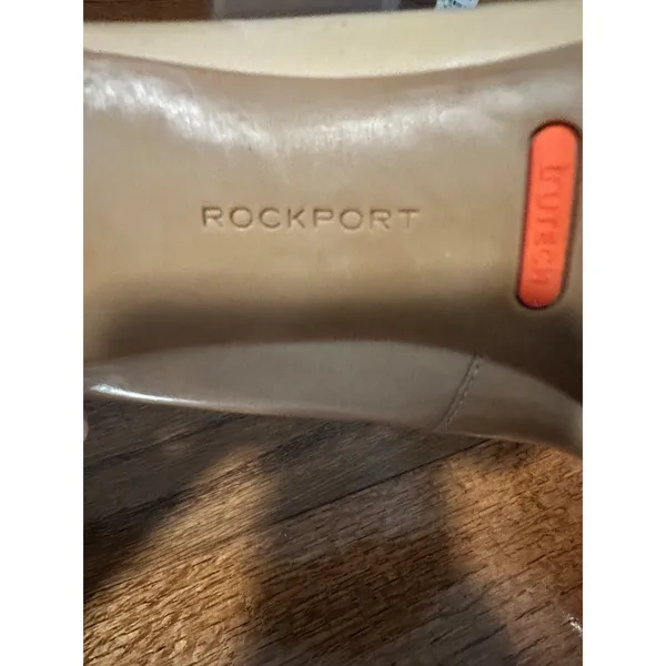 Rockport Women's Beige‎ Patent Leather Kitten Heel Pumps Shoes US 7 - Image 6
