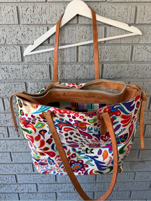 Consuela White Swirly Legacy Market Tote - Image 9