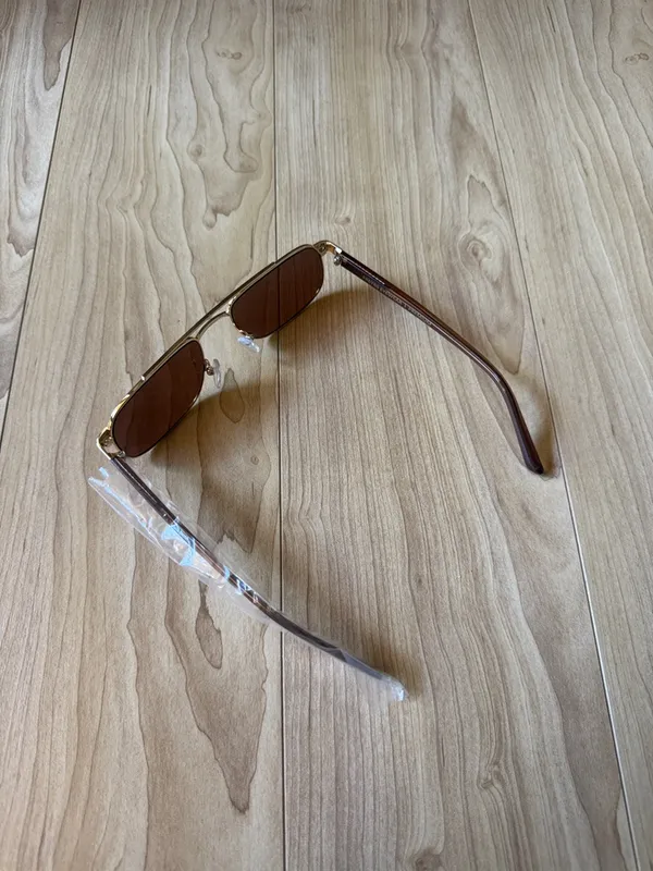 Freyrs Vesper Sunglasses Gold - Image 3