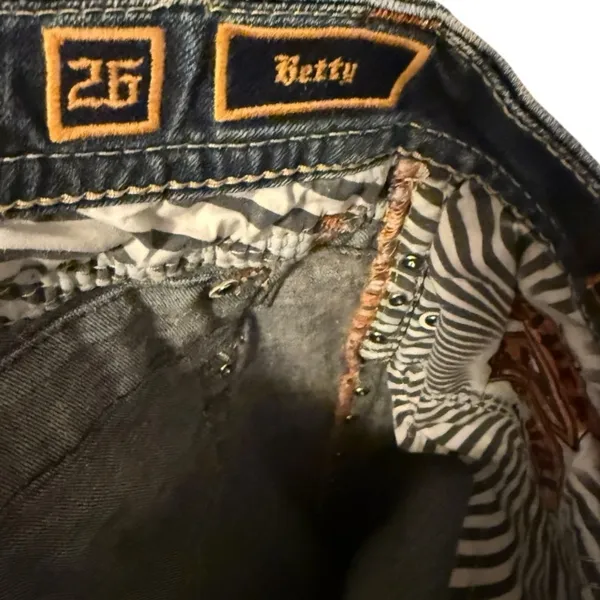 Rock Revival Betty‎ Skinny Jeans - Image 9