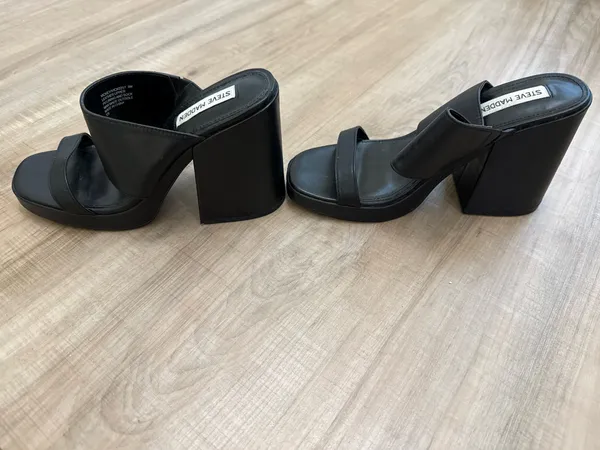 Steve Madden Heeled Sandals - Image 2