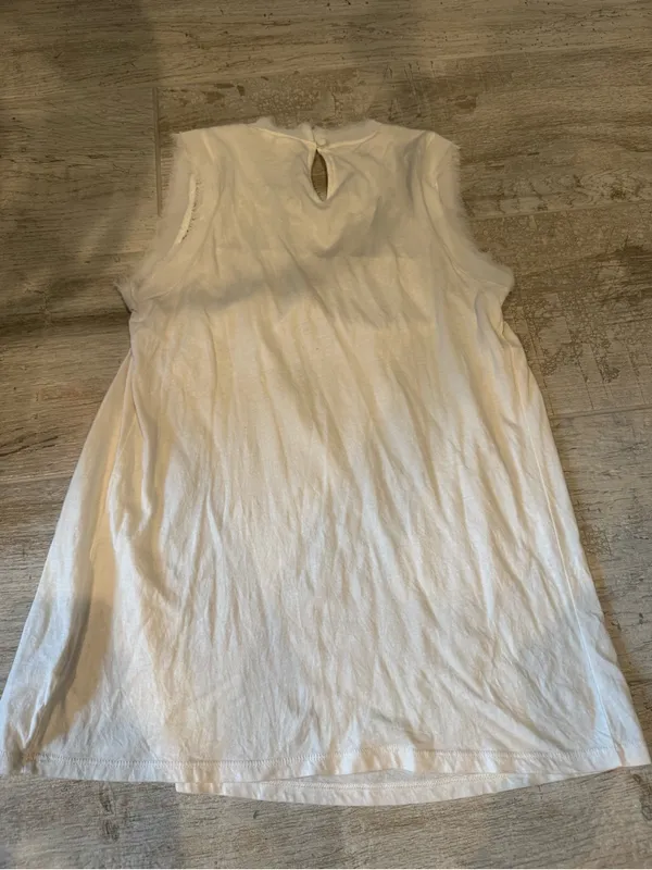 Gap White Sleeveless Lace Tank with Lace Detailing - Image 4