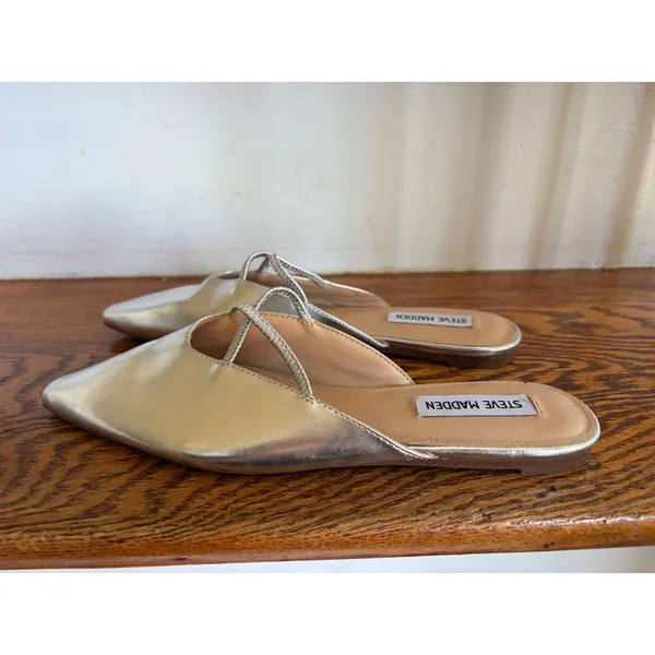 Steve Madden Pammie Metallic Silver Pointed Toe‎ Flat Mules Slides 6.5M - Image 3
