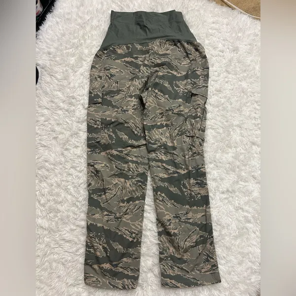Maternity official US Air Force camouflage cargo pants size large 12 14 woman’s - Image 5