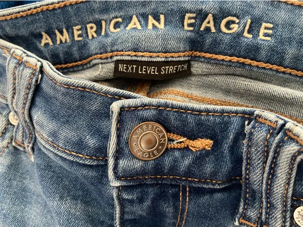 American Eagle Low-Rise Jeans Flare Stretch - Image 7