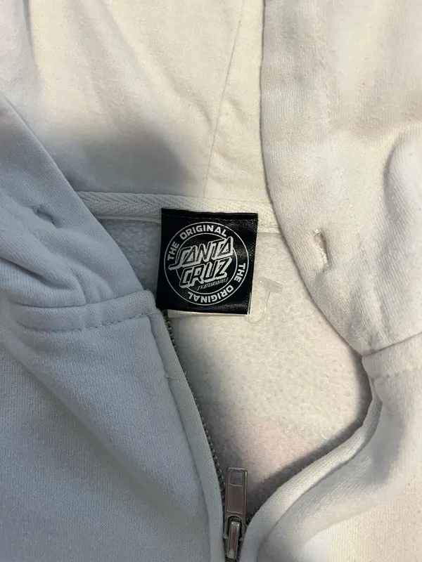 Santa Cruz Graphic Cropped Zip Up Hoodie - Image 4