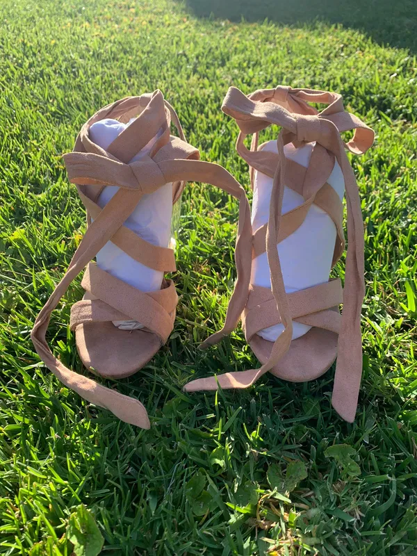 Qupid Beige Leg-Wrap Clear Block Heels - Image 4