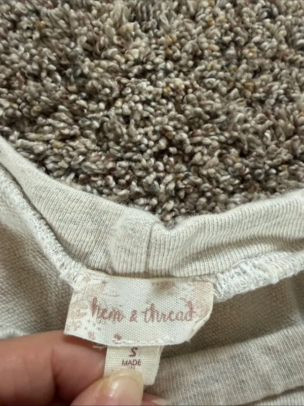 Hem & Thread Crewneck Sweatshirt - Image 4