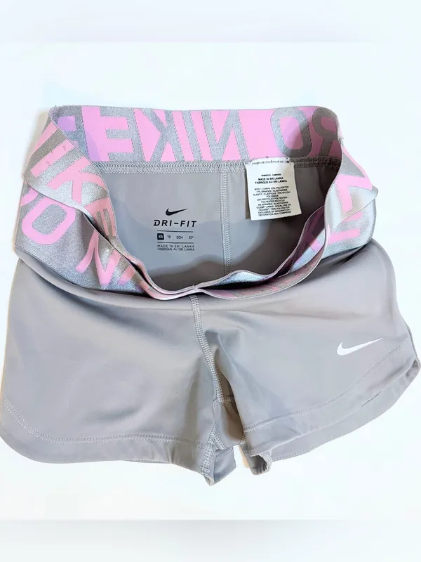 Nike Pro Women’s Mid-Rise 3" Biker Shorts – Thunder Grey/Pink Foam/Metallic – XS - Image 6