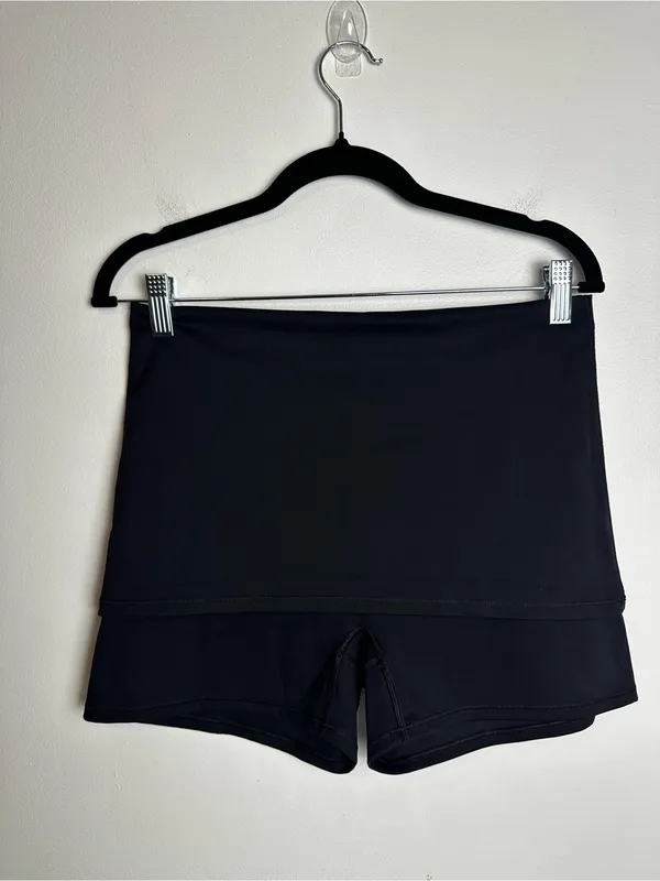 Nike SKIMS Women's Fold-Over Waistband Shorts Sz L NWT - Image 2