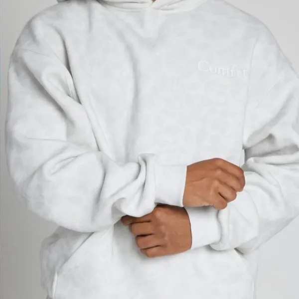 NWT Comfrt LEOPARD PRINT White Hoodie MED. - Image 2