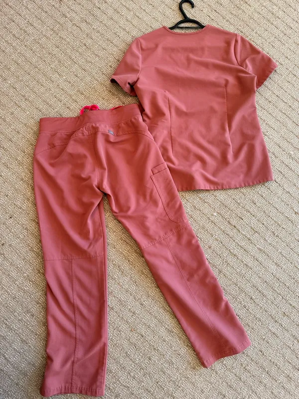 FIGS Pink  Scrubs - Image 5