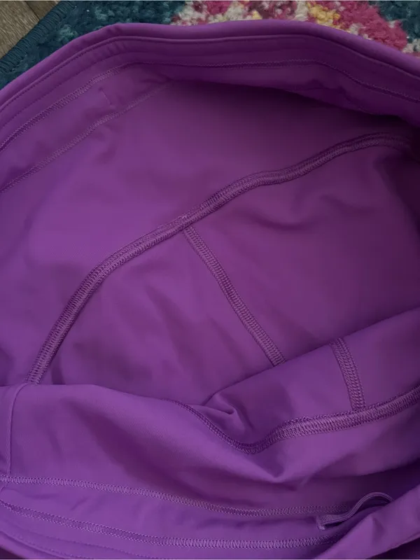Lululemon purple cropped leggings size 12 - Image 8