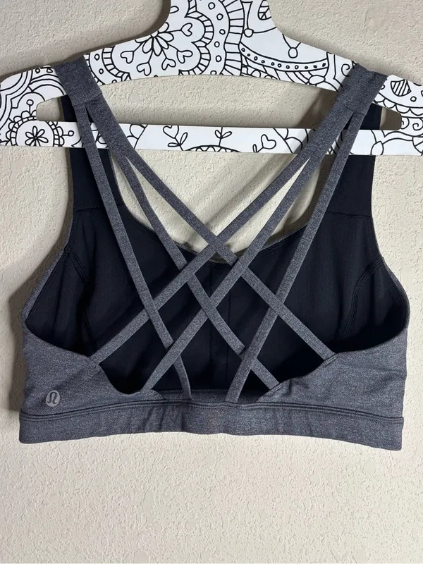 Lululemon Free To Be Serene Bra Heathered Black size 8 - Image 4