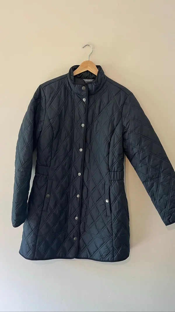 Eddie Bauer Black Quilted Barn Jacket Coat Snap Front Women's Medium M Classic E - Image 2