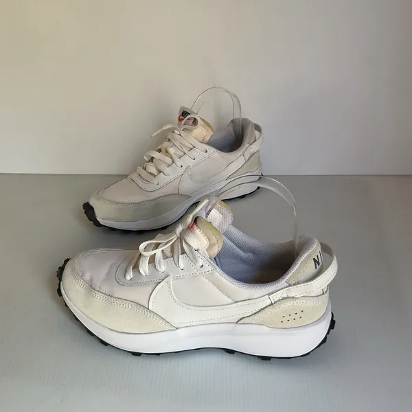 Nike Waffle Debut Women’s Sneakers Size 6.5 Beige Pink Gray Retro Running Shoes - Image 2