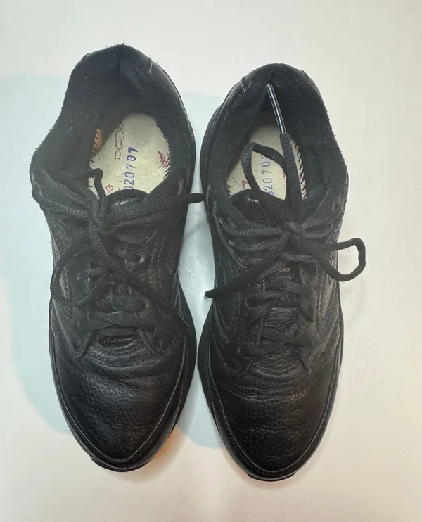 Brooks Womens Addiction Walker Size 9 Narrow (2A) #12032001 - Image 3