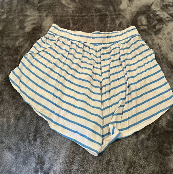 Old Navy Pajama Shorts - Image 2