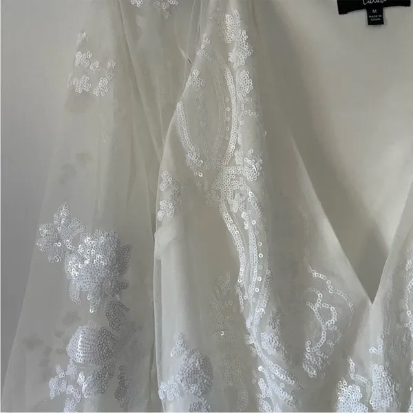 NWT‎ Lulus white lace sequin romper XS - Image 4