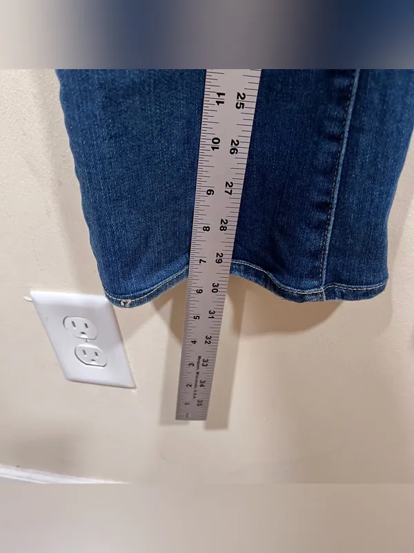 PAIGE Skyline Bootcut jeans size 25 EUC blue denim kick flare high rise - Image 4