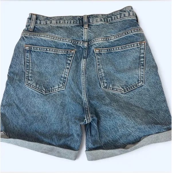 Reformation shorts  - Image 3