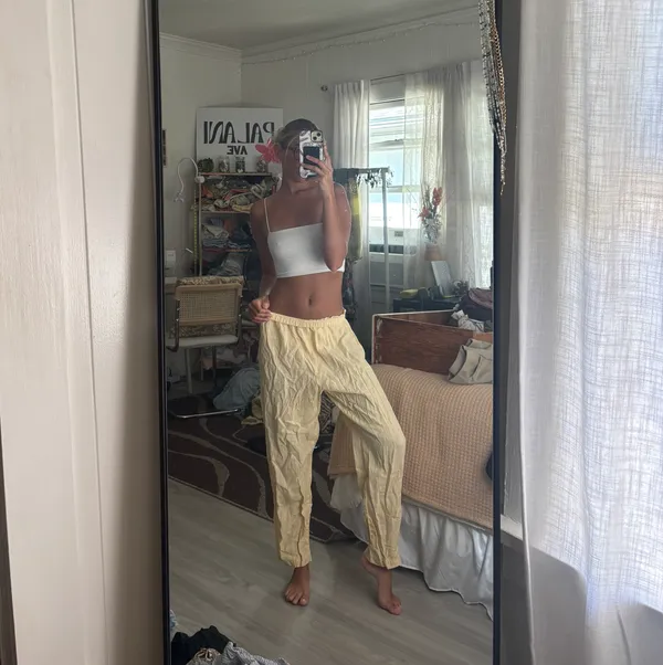 Light Yellow Pants Size M - Image 2