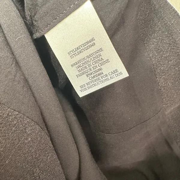 Z Supply Eleanor Vest Black - Image 4