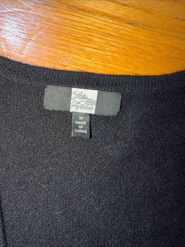 Saks Fifth Avenue 100 % Cashmere Black Cropped Bolero Shrug - Image 5
