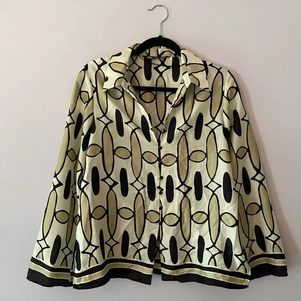 ZARA Tan Black Button Down Long Sleeve Shirt Geometric Print Women's size Small - Image 2